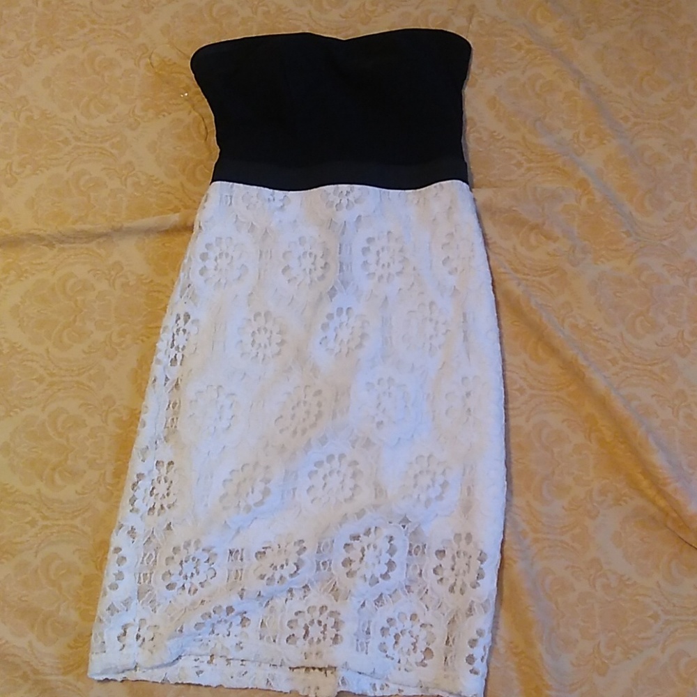 Black and white strapless dress